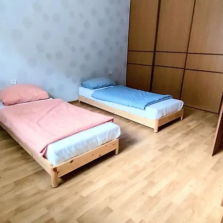 Trojizbovy Byt Pod Kalvariou Appartamento *